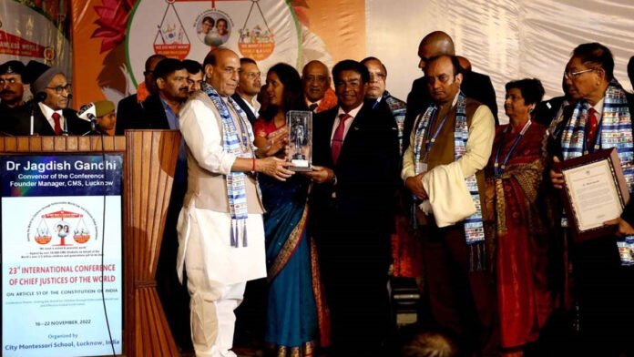 सी.एम.एस. सारे विश्व के बच्चों के लिए एक  नया भविष्य निर्मित कर रहा है-रक्षामंत्री राजनाथ सिंह