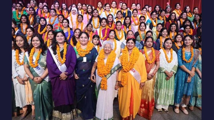 छात्रों को भौतिक शिक्षा के साथ आध्यात्मिक शिक्षा भी दें: डा. जगदीश गाँधी