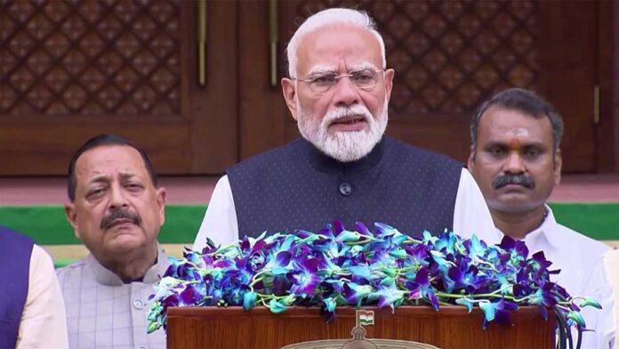 Monsoon Session 2026 से पहले PM Modi का बड़ा संदेश! बोले- 'ये संयोग नहीं, बल्कि देश के युवाओं के लिए मजबूत संदेश'