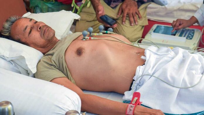 Sonam Wangchuk Health Update: 20वें दिन भूख हड़ताल से बिगड़ी हालत, डॉक्टरों ने ऑर्गन फेलियर का जताया खतरा