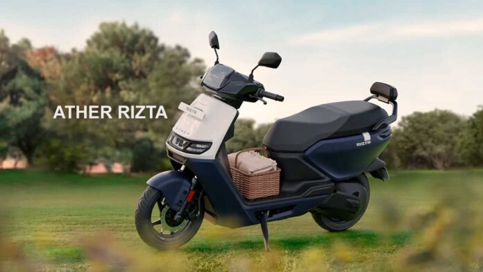 Ather Rizta ने मचाया तहलका! 10 मिनट चार्ज में 30 KM रेंज, बिक्री में 119% उछाल