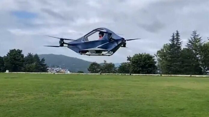 Uttarakhand Flying Car: अल्मोड़ा के इस लड़के ने उड़ा दी कार, CM धामी भी हुए टैलेंट के मुरीद